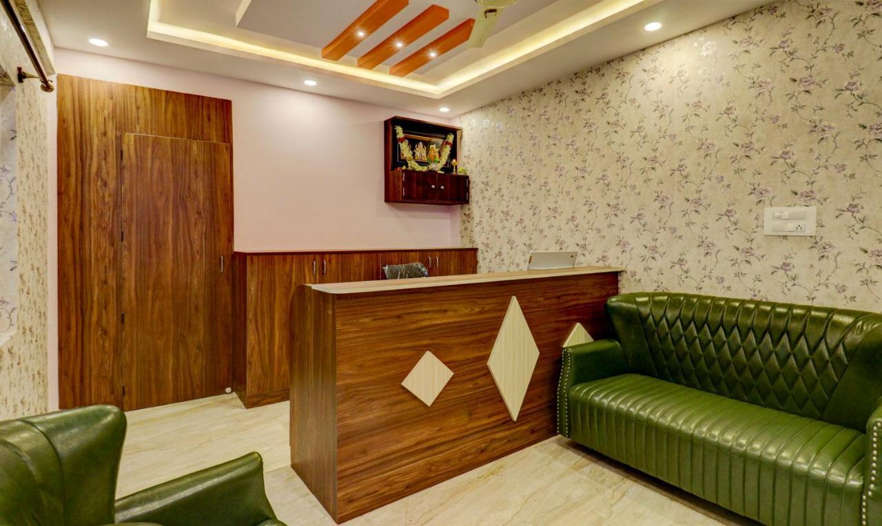 Treebo Three Street Inn Bangalore Ngoại thất bức ảnh